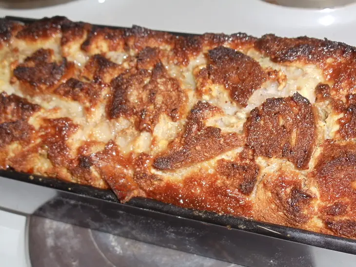 Запеканка из хлеба с ананасом и грецкими орехами: шаг 6