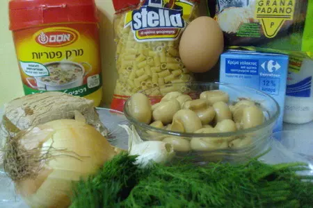 Запеканка с пастой, грибами и мясом.: шаг 1