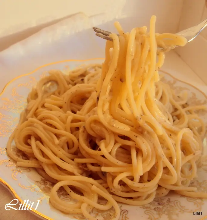 Перечная паста с сыром (cacio e pepe): шаг 4