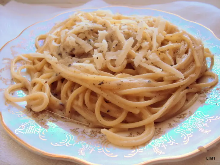 Перечная паста с сыром (cacio e pepe): шаг 5