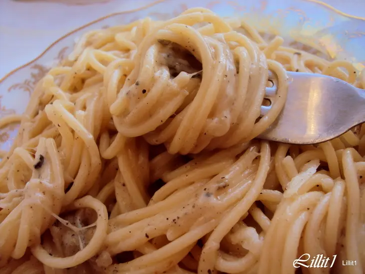 Перечная паста с сыром (cacio e pepe): шаг 6