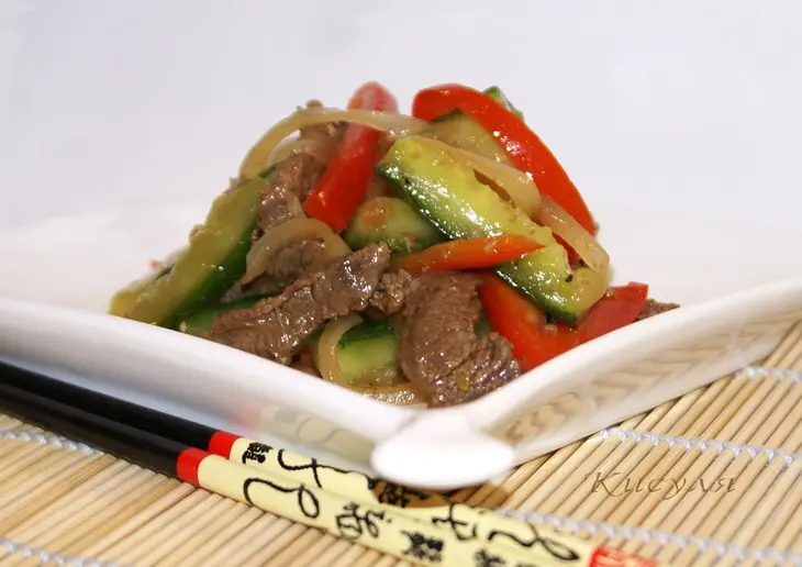 Огурцы с мясом по-корейски: шаг 10