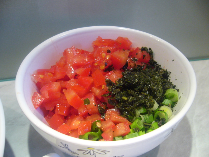 Макаронный салат с гигантской фасолью, фетой и томатной сальсей: шаг 2