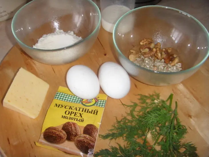 Омлет с орехами: шаг 1