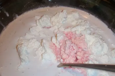 Творожные маффины с клубникой и кокосом.: шаг 4