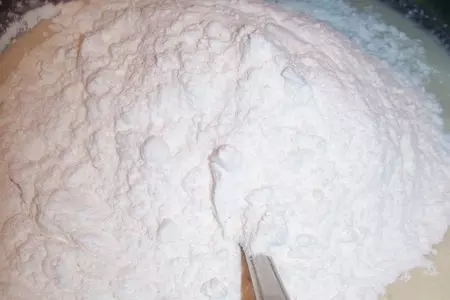 Творожные маффины с клубникой и кокосом.: шаг 5