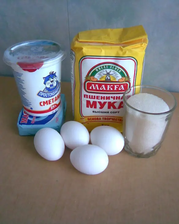 Бисквитный рулет без проблем: шаг 1