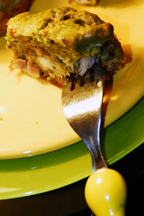 Маффины с курочкой и луком - пореем: шаг 2