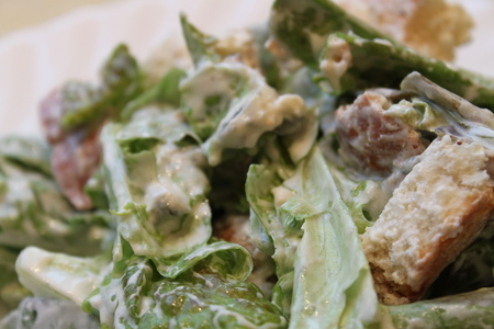 Зеленый салат с заправкой из голубого сыра: шаг 6