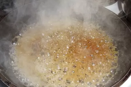 Банановый мармелад с глазурью и орехами   (борьба с "урожаем"): шаг 3