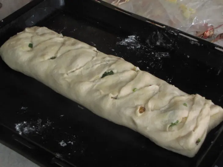 Рулет плетёный с тыквой и мясом: шаг 4