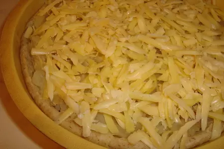 Картофельный пирог с грибами и сыром: шаг 2