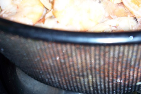 Fettuccelle   с  креветками и устрицами в сырном соусе.: шаг 5