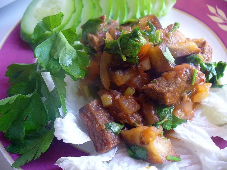 Любимое мяско с баклажанами: шаг 6