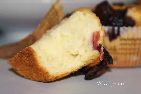 Творожные маффины с маринованными сливами: шаг 6