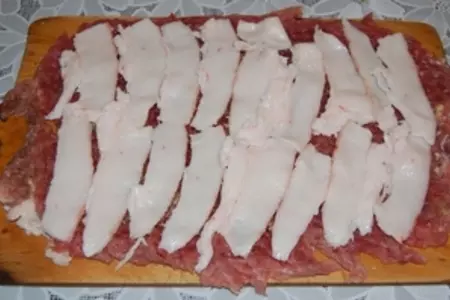 Мясной рулет с языком: шаг 6