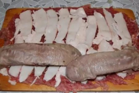 Мясной рулет с языком: шаг 7