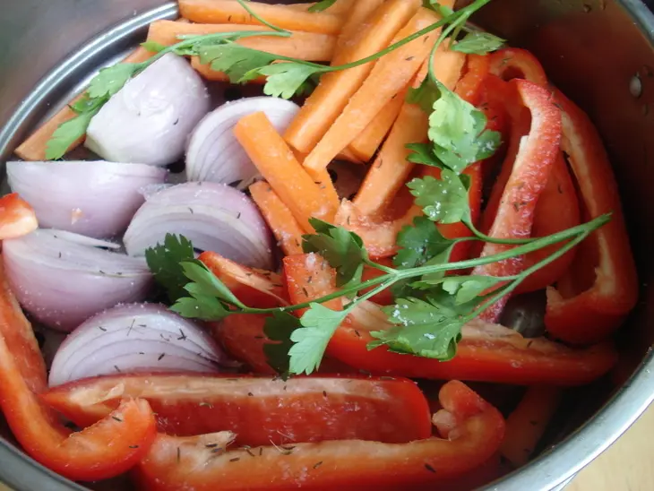 Паровой нутовый суп с мясом и овощами (дуэль): шаг 4