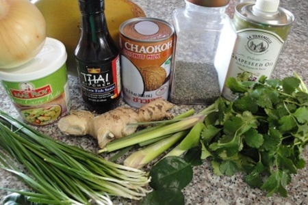 Кокосовый суп с креветками и кальмаром: шаг 5