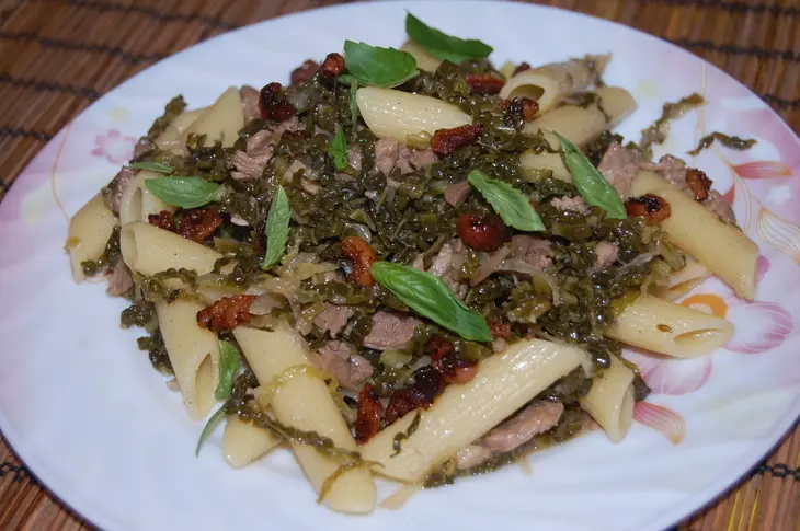 Паста с утиной ножкой, савойской капустой и белым вином: шаг 11
