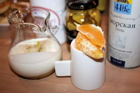 Салат с куриной грудкой, редисом и йогуртовой заправкой (без майонеза и масла): шаг 5
