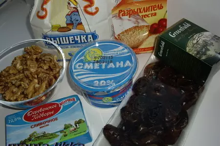 Финиково-банановый торт: шаг 1