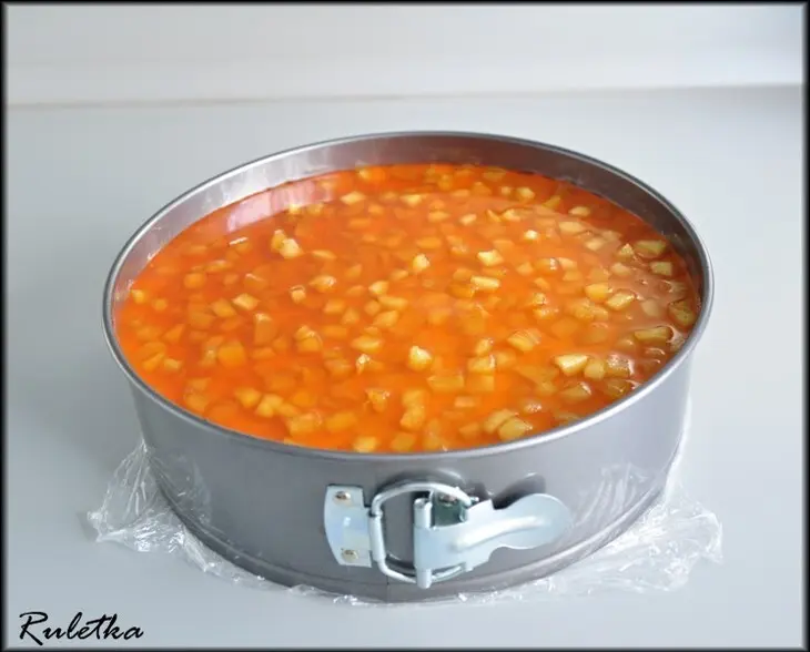Сырно-шоколадный торт с яблочно-медовым желе.: шаг 20