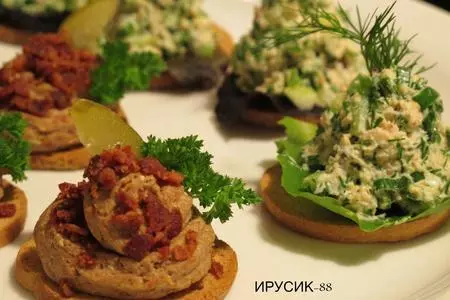 Канапе с печенью и беконом и канапе с мясом краба: шаг 13