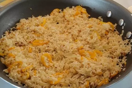 Креветки с перцем и рисом: шаг 3