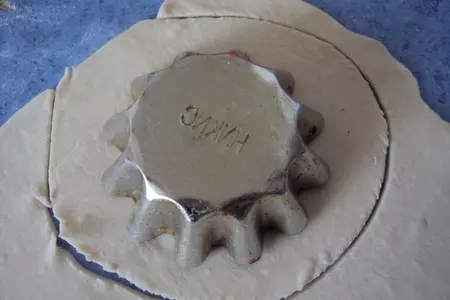 Корзиночки с творожным кремом и клубникой: шаг 4