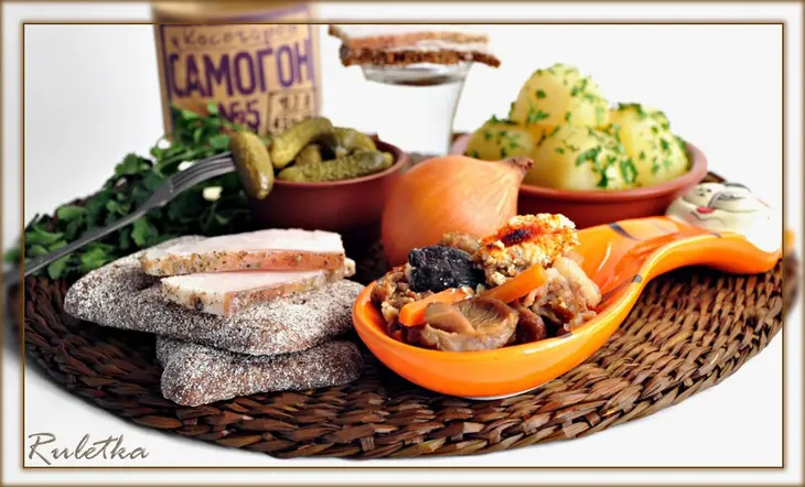 Мясо с овощами в горшочках "бородино".: шаг 18