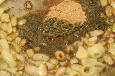 Тушенная пряная курица с  папайей,по мотивам индийской кухни.: шаг 8