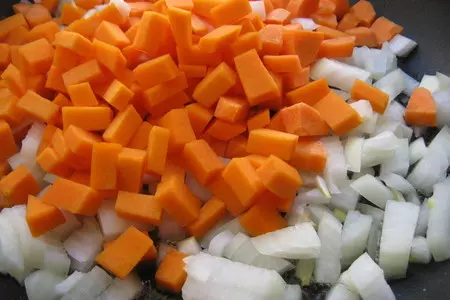 Рыба тушёная с  овощами: шаг 4