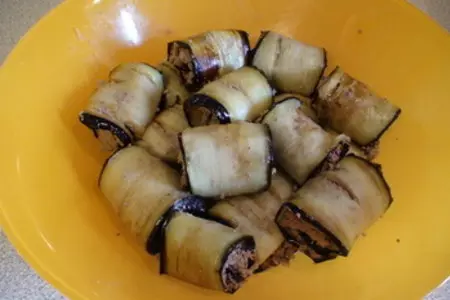 Рулеты из баклажан и куриной печени: шаг 13