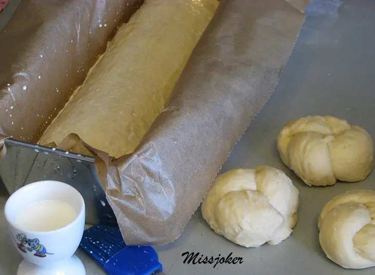 Кокосовый рулет: шаг 10