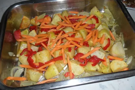 Конгрио запечённая с овощами.: шаг 2
