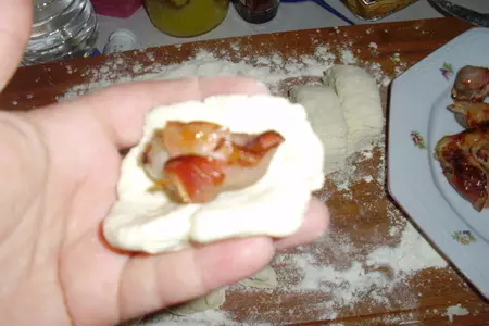 Творожные булочки с финиками в беконе: шаг 7