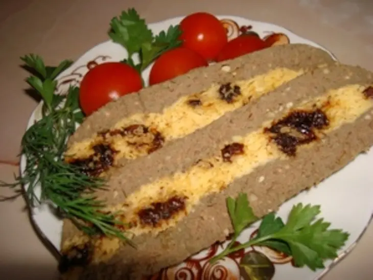 Печеночный паштет с сыром, орехами и "пьяным" черносливом: шаг 9
