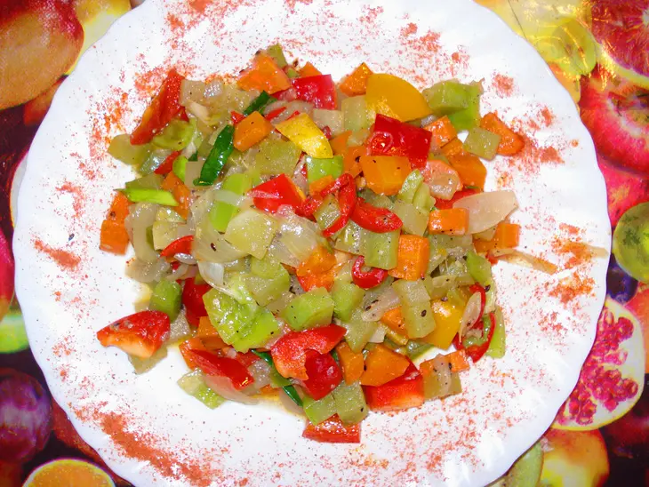 Фунчеза по-корейски с мясом и овощами.: шаг 2