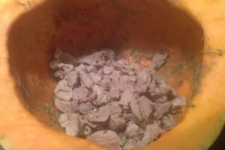 Мясо в тыкве: шаг 4