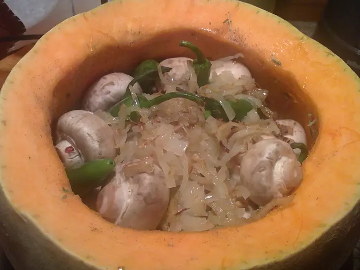 Мясо в тыкве: шаг 5