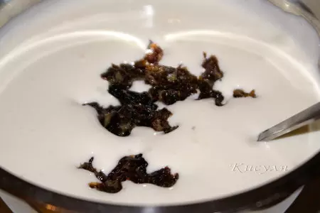 Шоколадный торт с черносливом: шаг 12