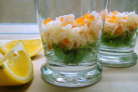«праздничный» салат с рисом, икрой и креветками.: шаг 6