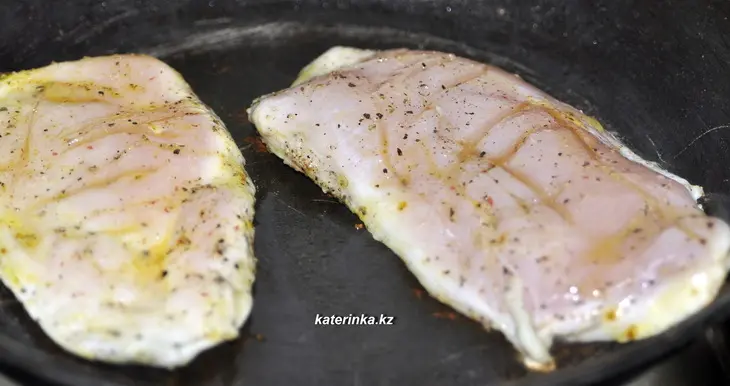 Салат зелёный с курицей: шаг 4