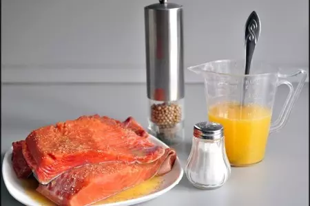 Красная рыба с укропным маслом и апельсиновым фенхелем.: шаг 3