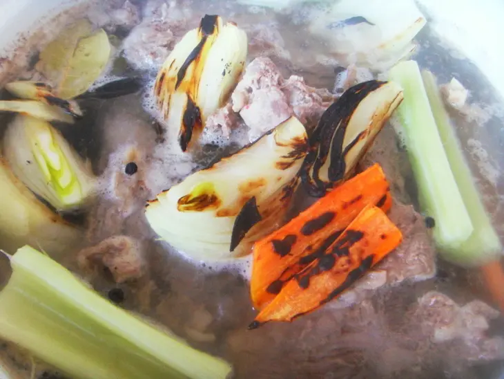 Рассольник с мясом и сухими белыми  грибами: шаг 3