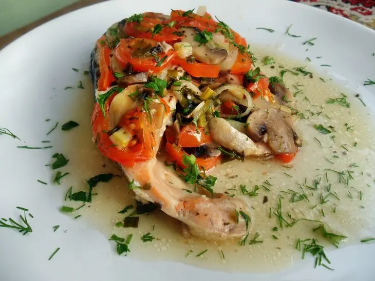 Сёмга запёчёная с овощами.: шаг 3