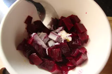Веррины со свекольно-мандариновым муссом и сырной "подушкой": шаг 3
