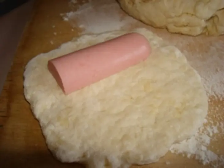 Сырные лепёшки за 5 минут: шаг 1
