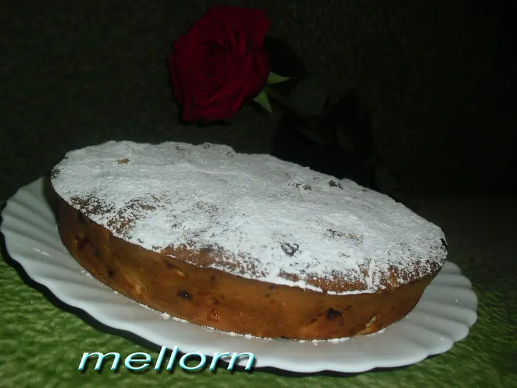Пирог с яблоками, орехами и шоколадом: шаг 5